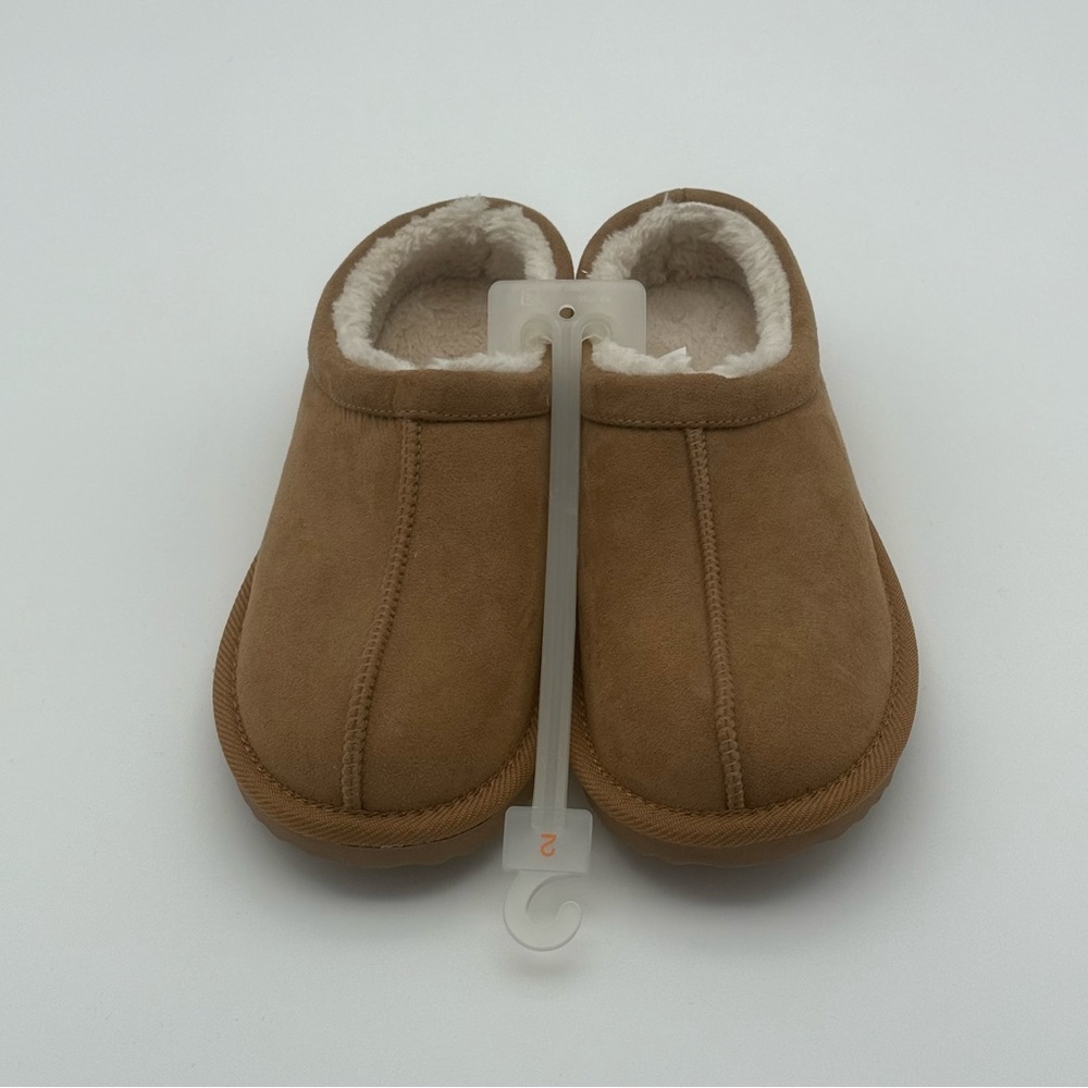 Cat & Jack Nola Faux Suede Clog Slippers Size 2
